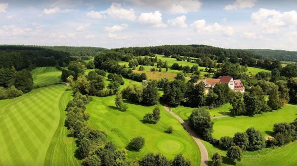 Golf Fernmitgliedschaft der Golfanlage Zollmühle, 90 Minuten nördlich von München.